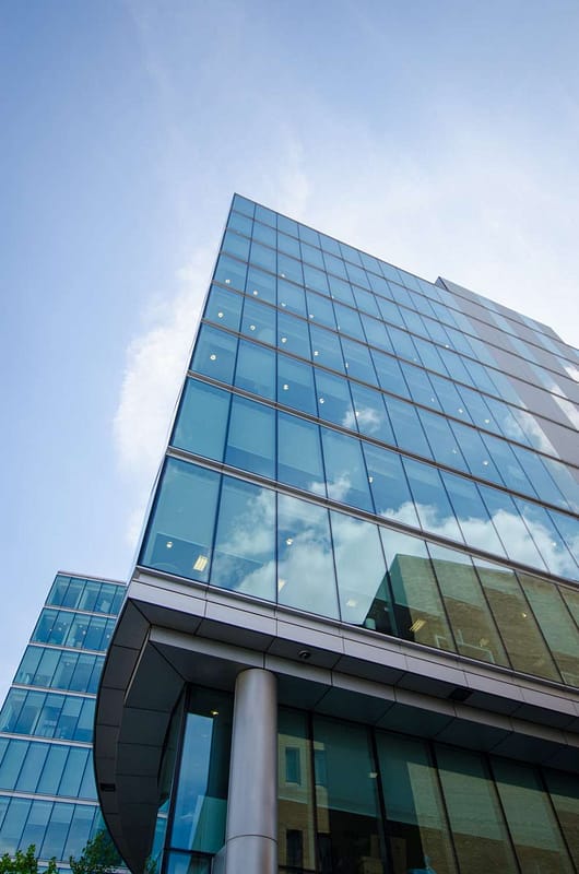 edificio bustos abogados contratar con el Estado colombiano